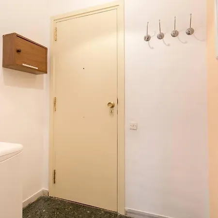 Canela Homes Park Gueell アパート *
