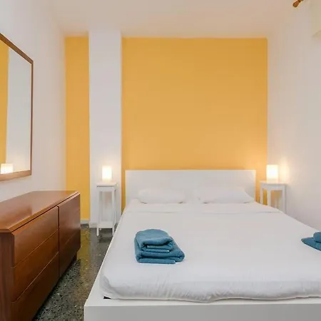 Apartment Canela Homes Park Gueell *